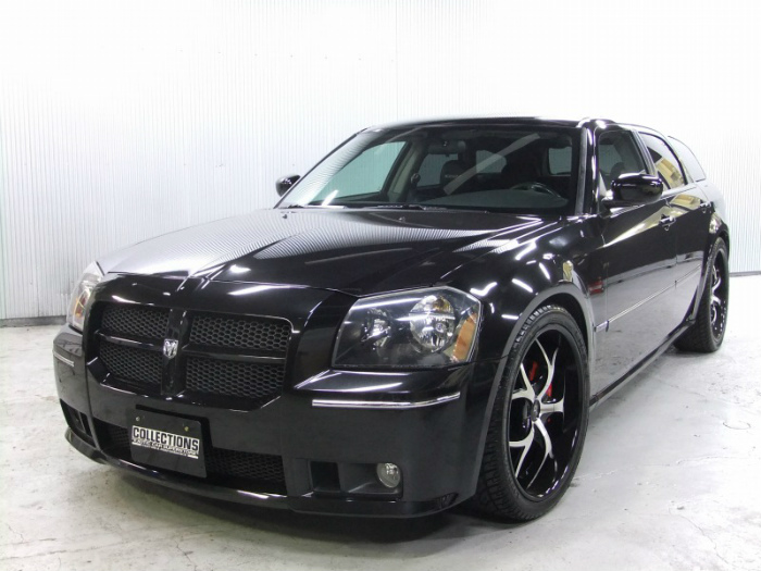 ダッジ マグナム Srt8 Dodge Magnum Srt 8 06 アメ車の買取 中古車 販売 パーツ販売 カスタム 修理のコレクションズ 神奈川県 相模大野