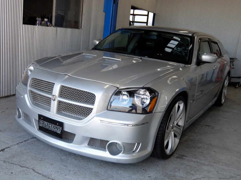 ダッジ マグナム Srt8 Dodge Magnum Srt 8 06 アメ車の買取 中古車 販売 パーツ販売 カスタム 修理のコレクションズ 神奈川県 相模大野